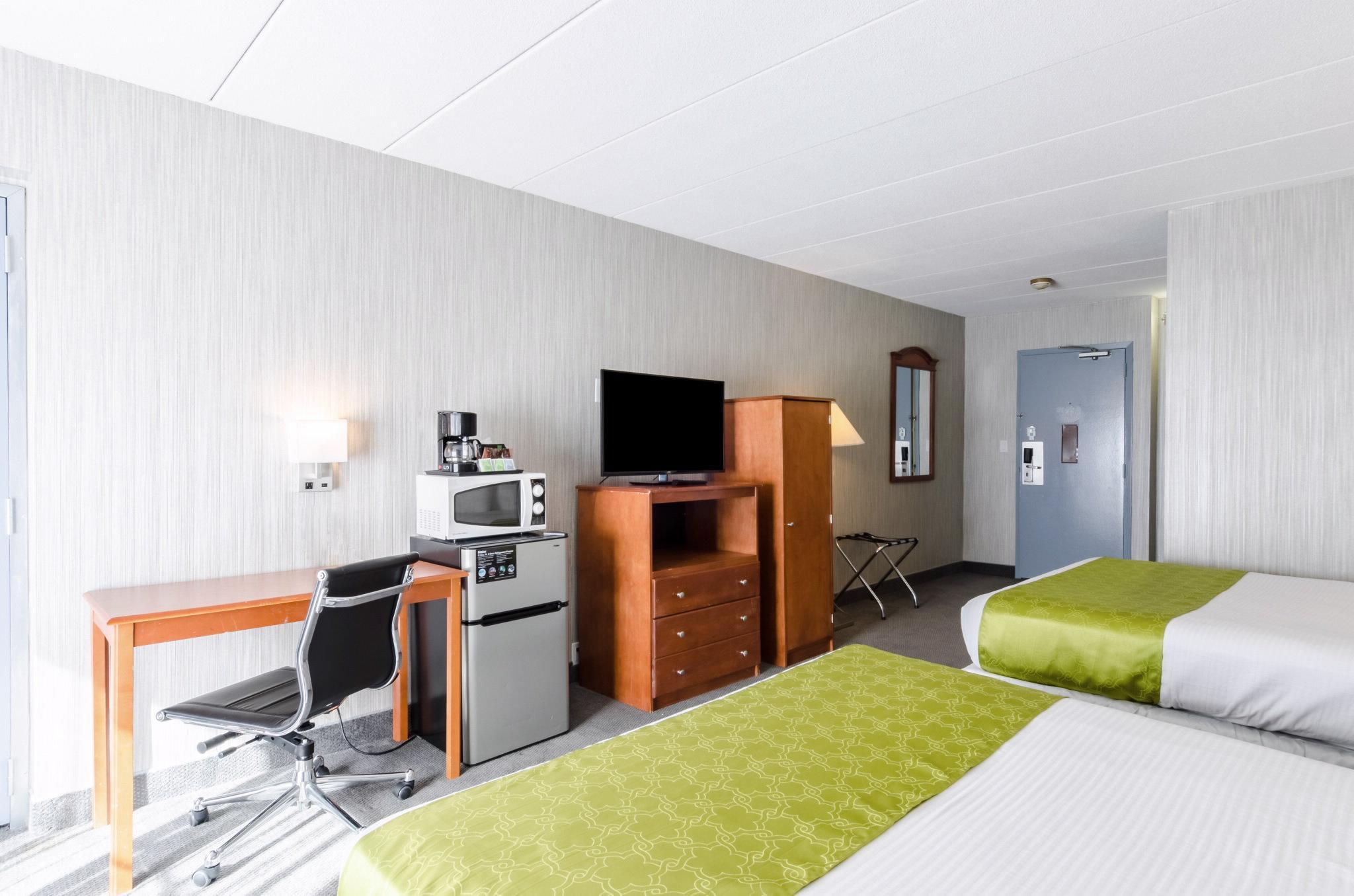 Quality Inn West Springfield Exteriör bild