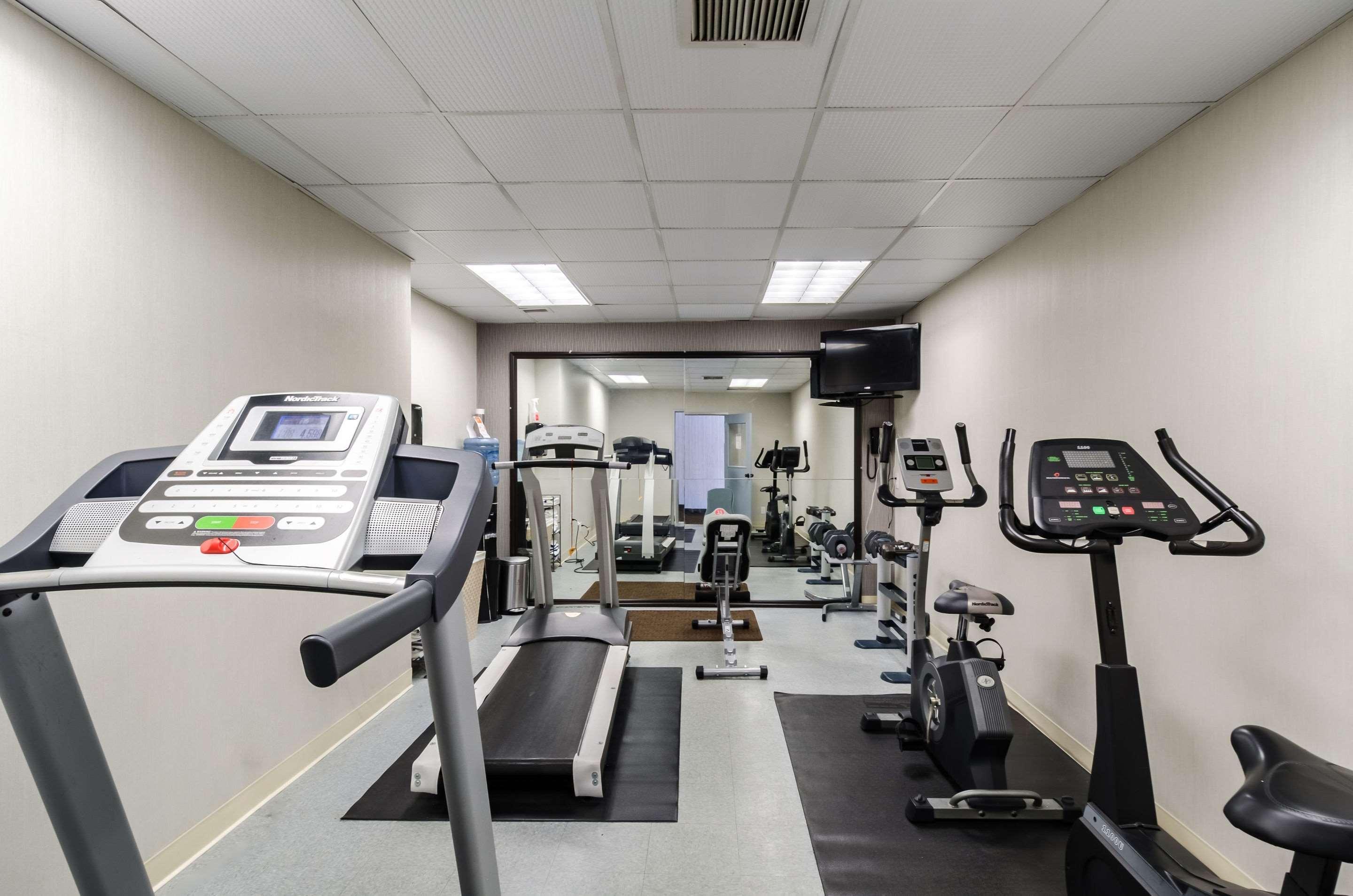 Quality Inn West Springfield Exteriör bild