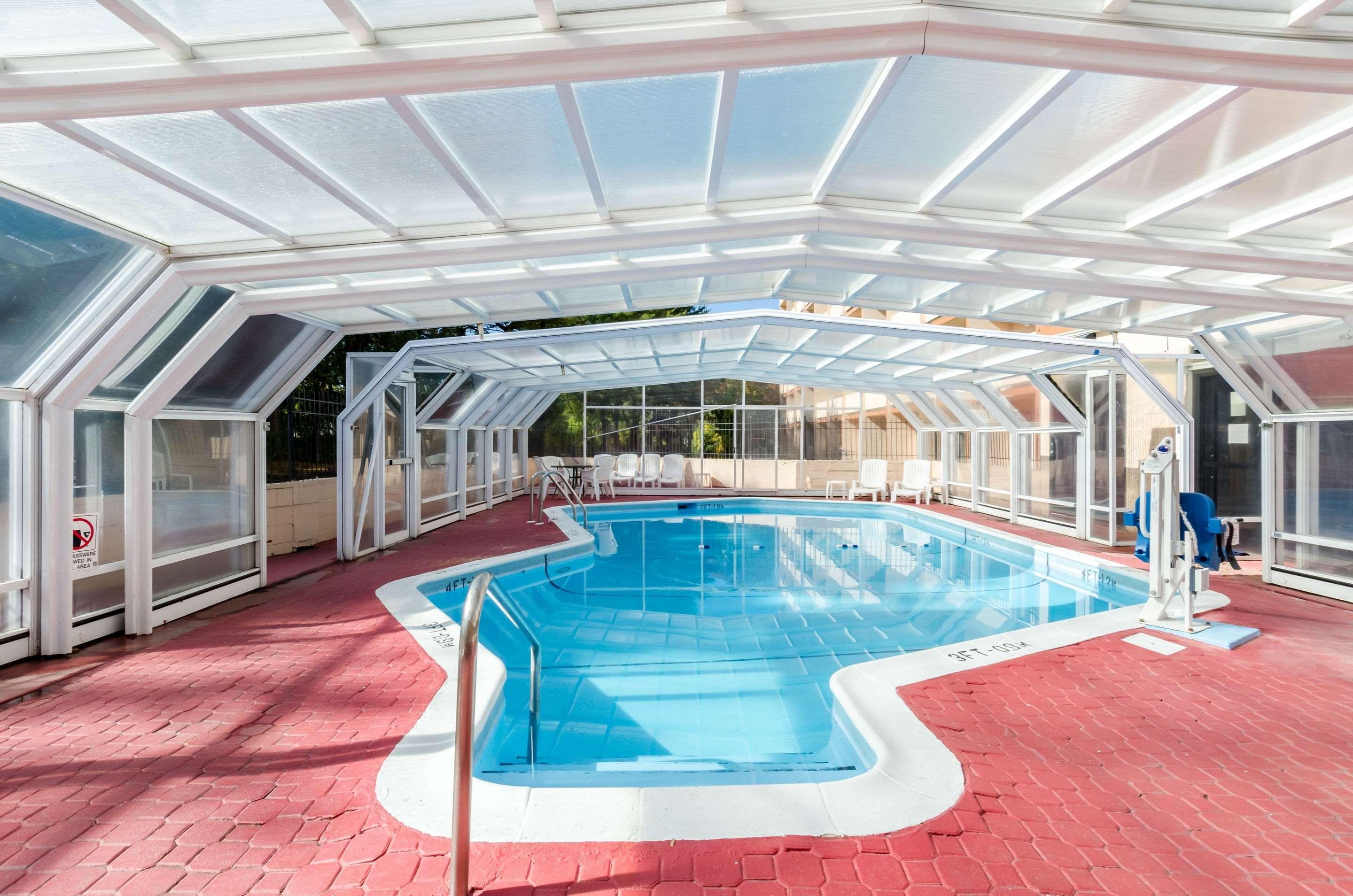 Quality Inn West Springfield Exteriör bild